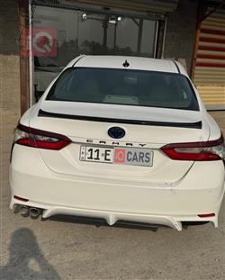 تۆیۆتا کامری